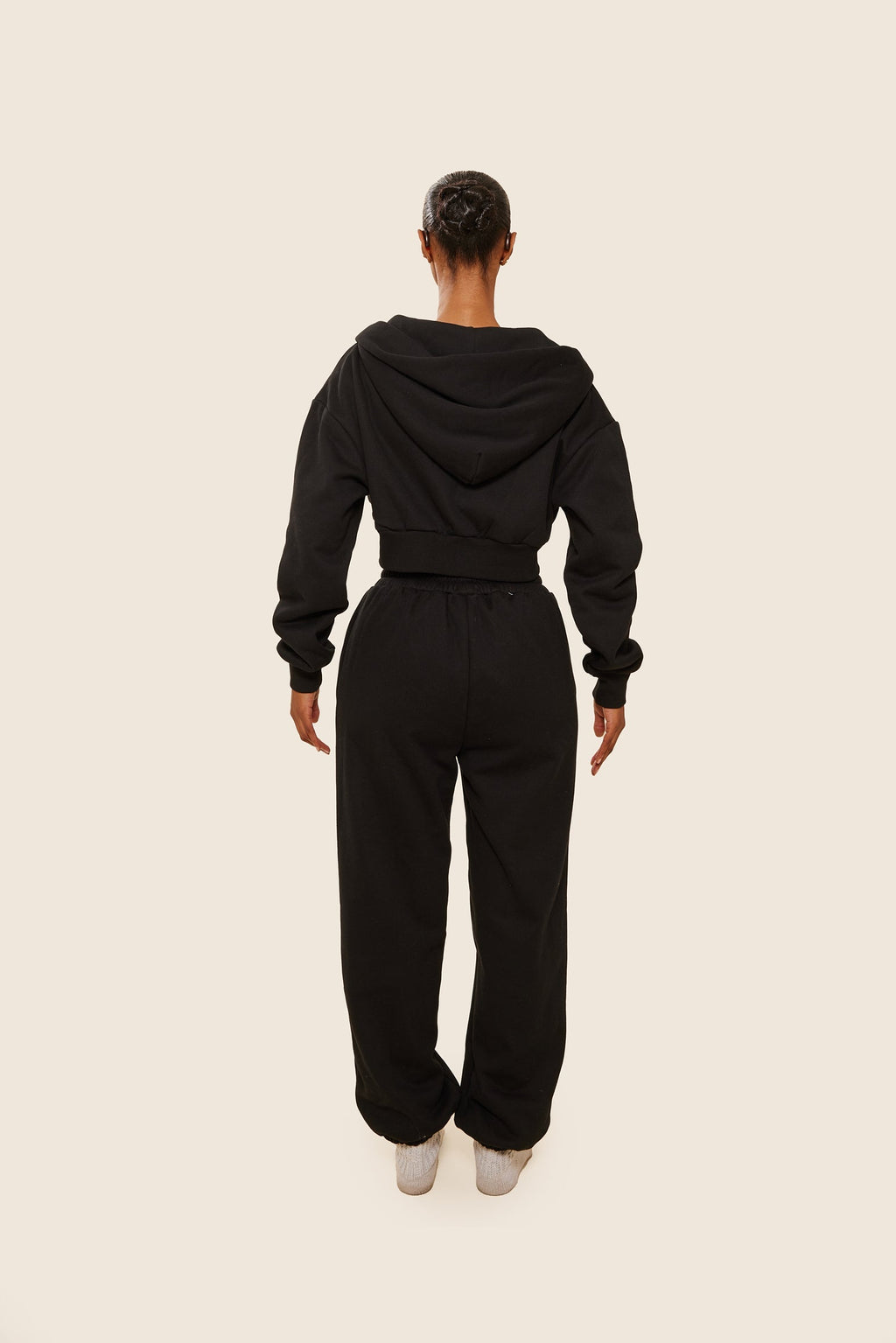 The Classics Cuffed Joggers in Black