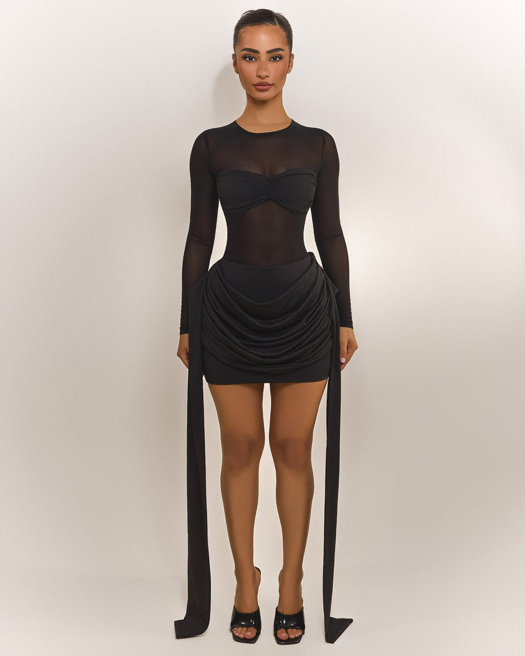 The Yara Skirt in Black
